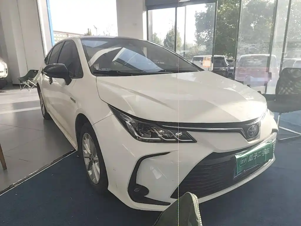 Toyota Corolla — миниатюра 4
