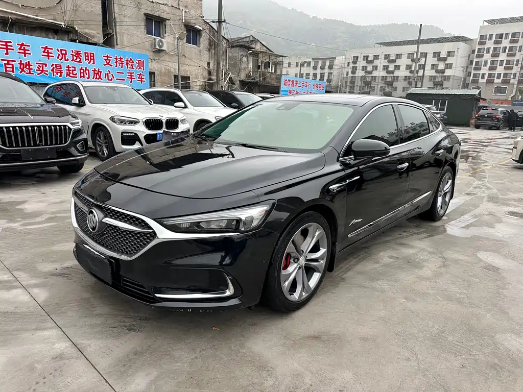 Buick LaCrosse 2022