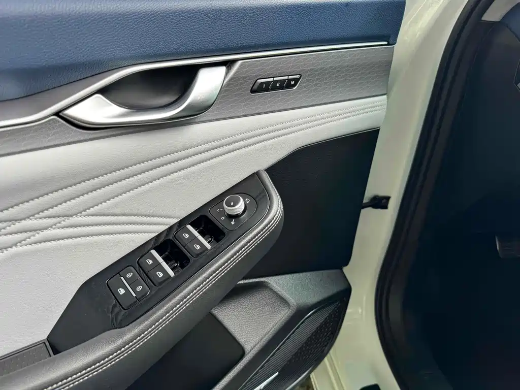 GEELY AUTOMOBILE XINGRUI