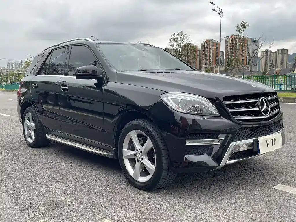 Mercedes-Benz M-Class — миниатюра 3