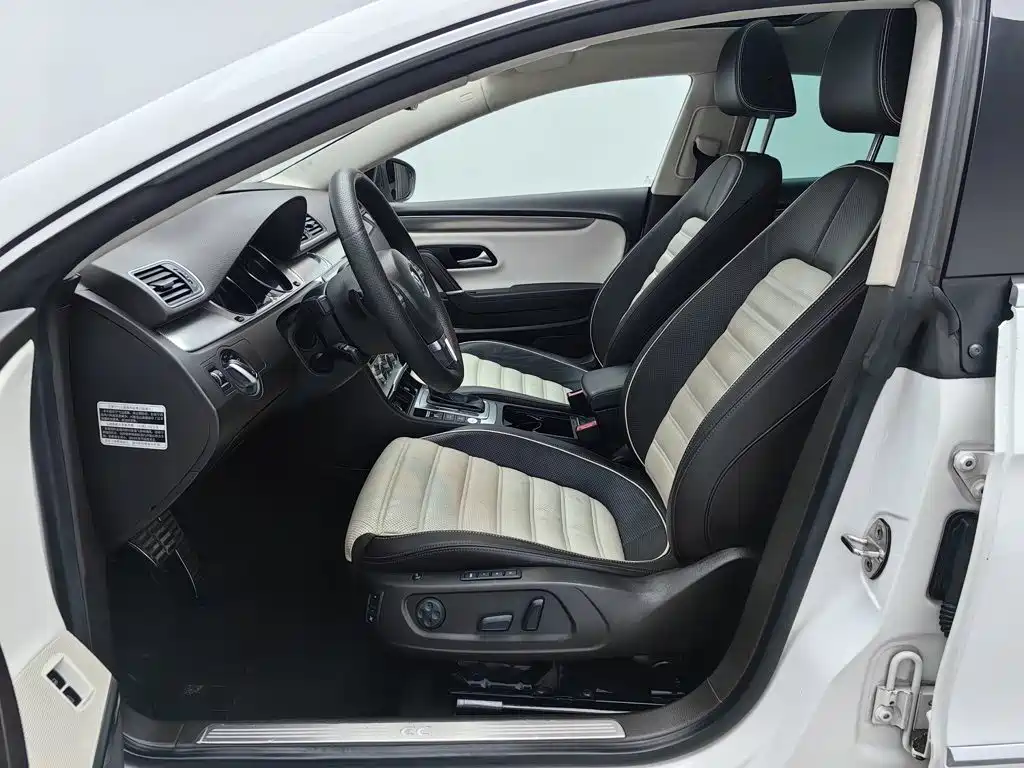 Volkswagen CC — миниатюра 10