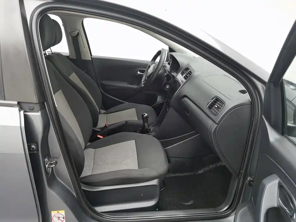 Volkswagen Polo — миниатюра 23