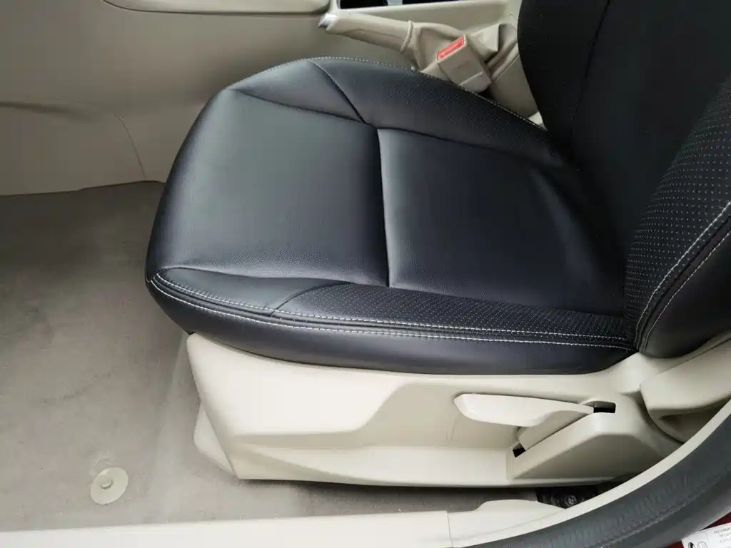 Ford Focus — миниатюра 20