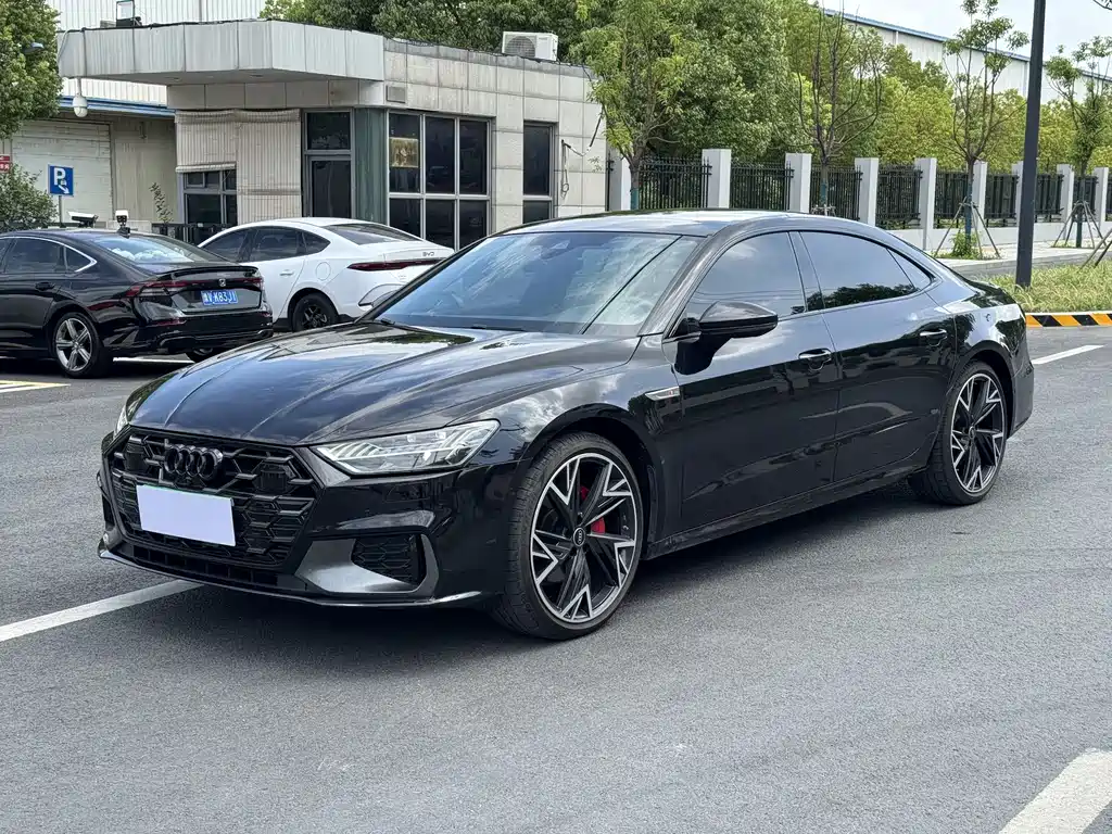 Audi A7L