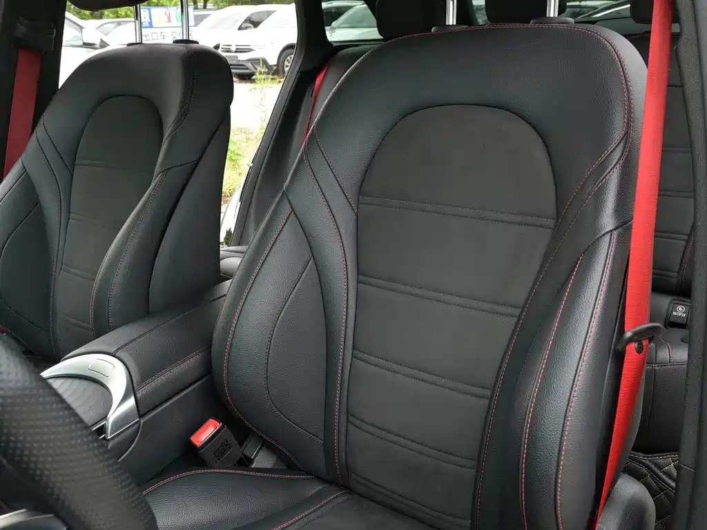 Mercedes-Benz GLC AMG — миниатюра 18