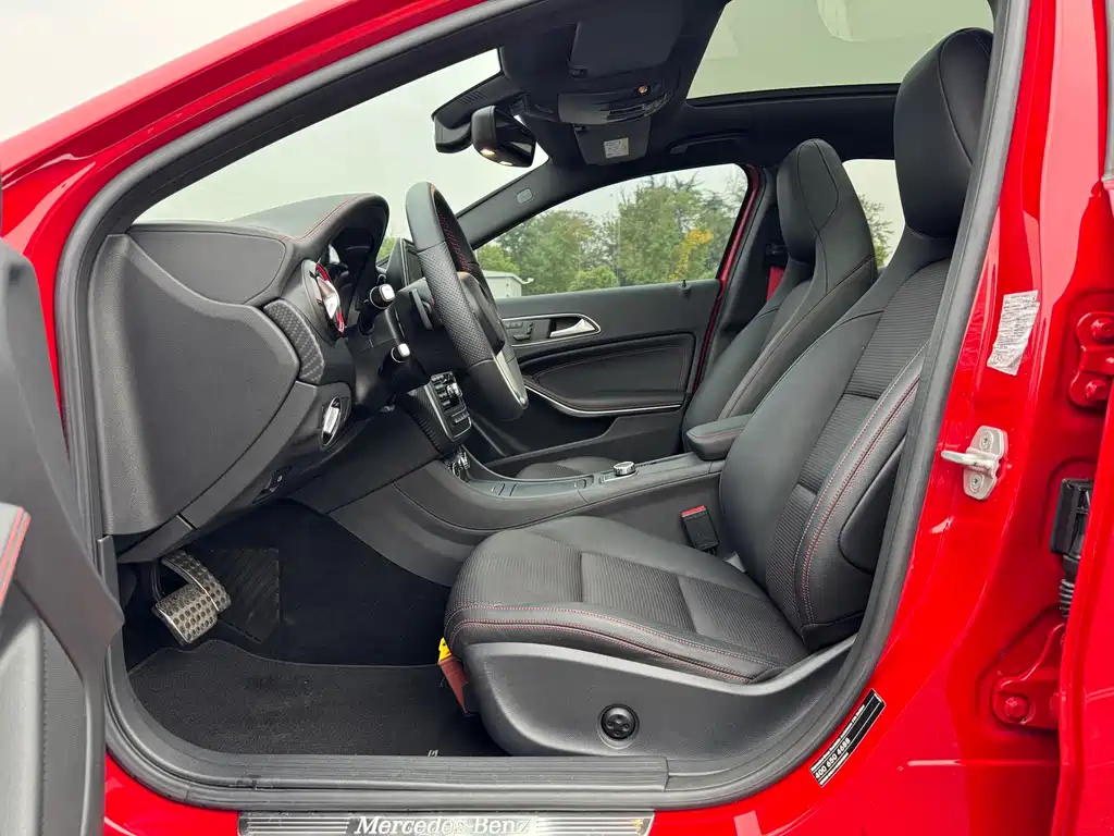 Mercedes-Benz A-Class (Import) — миниатюра 10