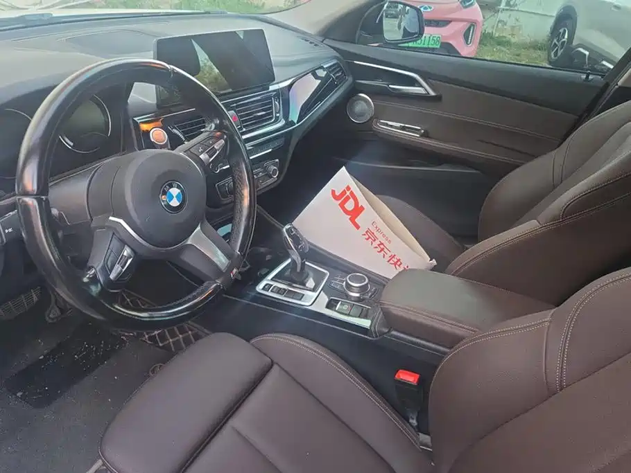 BMW 1 Series — миниатюра 12
