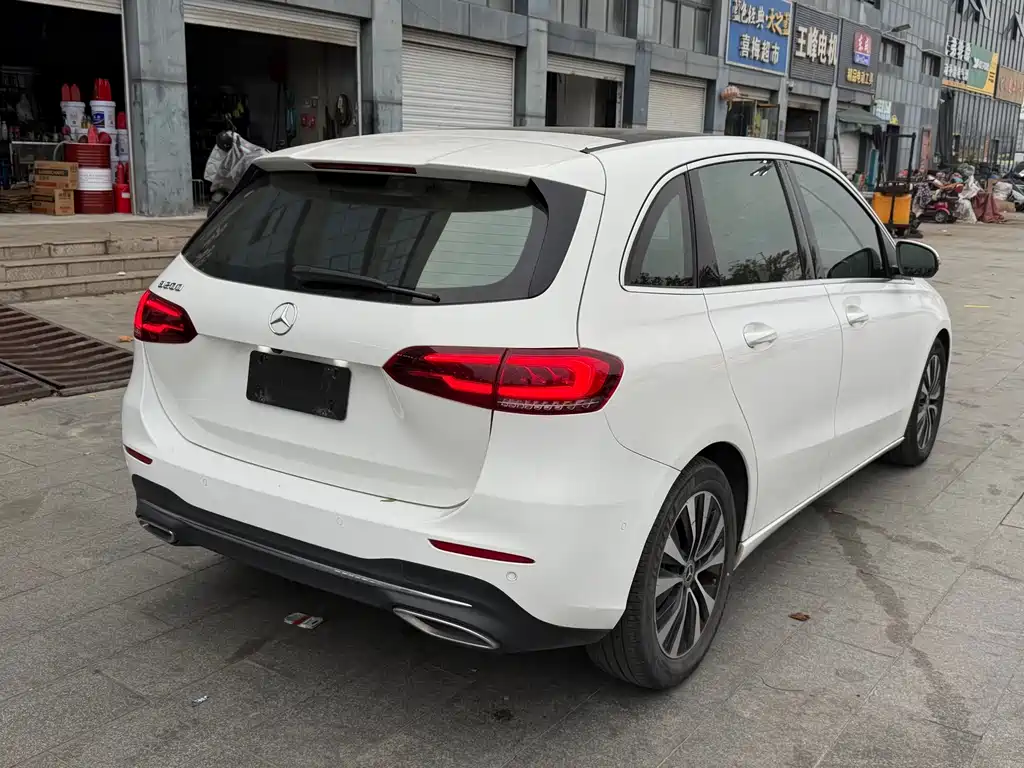 Mercedes-Benz B-Class — миниатюра 3