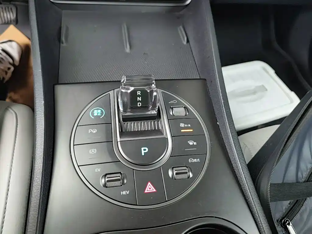 BYD Seal 05 DM-i — миниатюра 14