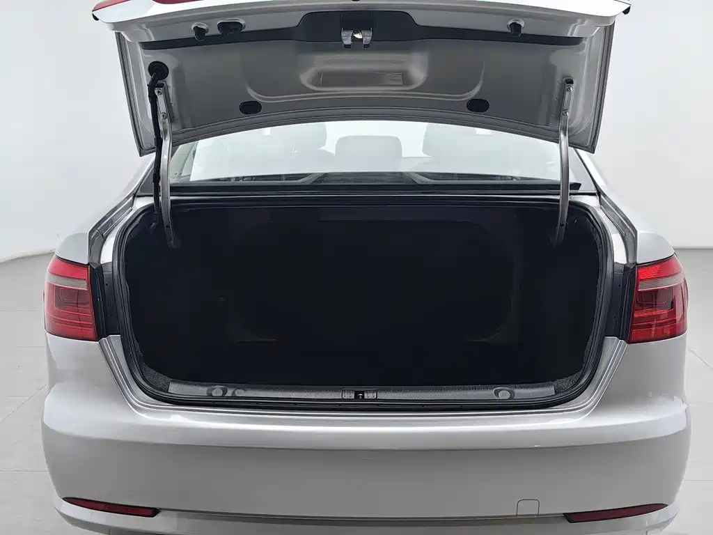 Volkswagen Lavida — миниатюра 16