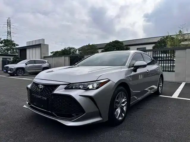 TOYOTA ASIAN DRAGON 2021