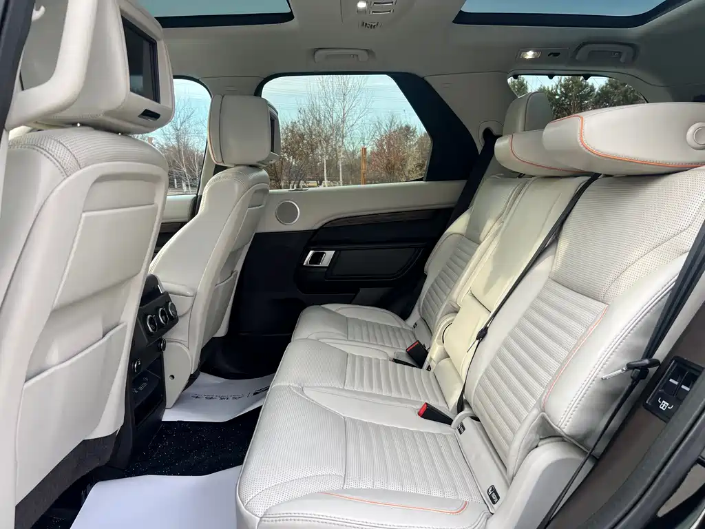 Land Rover Discovery 2017 3.0 SC V6 HSE LUXURY