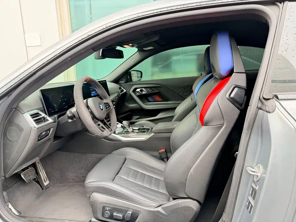 BMW M2 — миниатюра 8