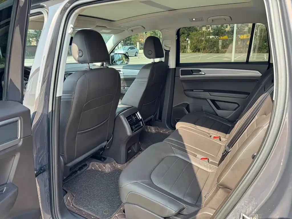 Volkswagen Teramont — миниатюра 13