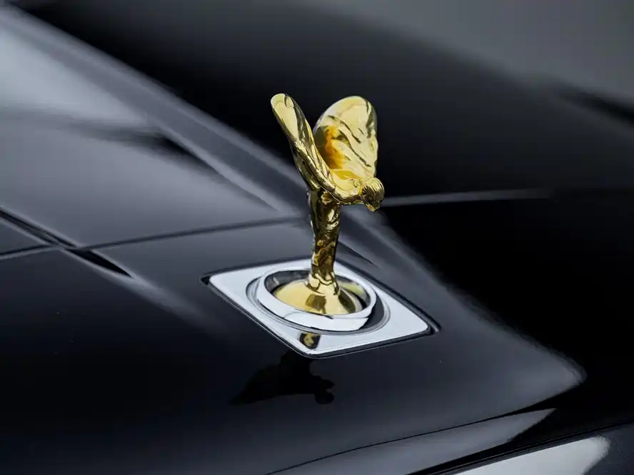 Rolls-Royce Cullinan 2018 мест