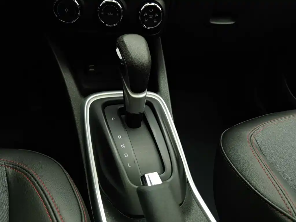 Chevrolet Trax — миниатюра 13