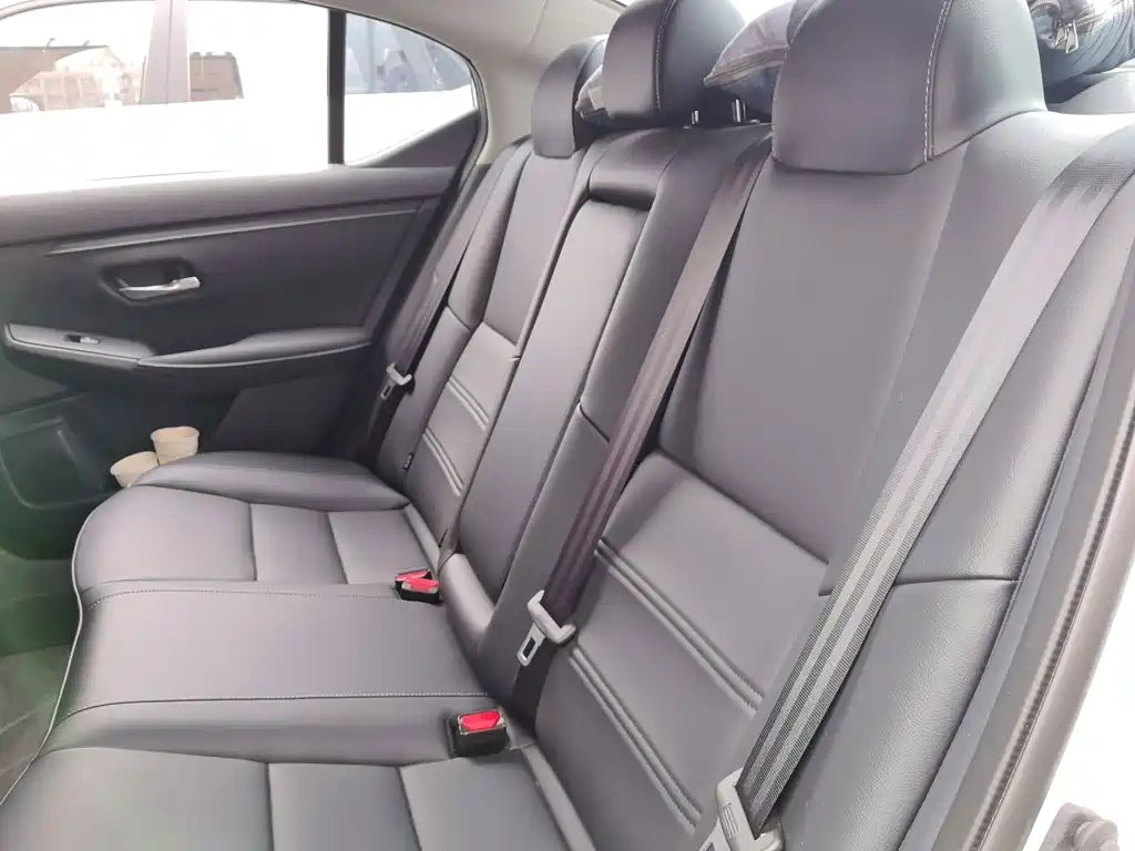 Nissan Sylphy — миниатюра 18