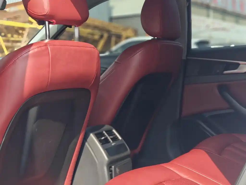 Audi A4L — миниатюра 5