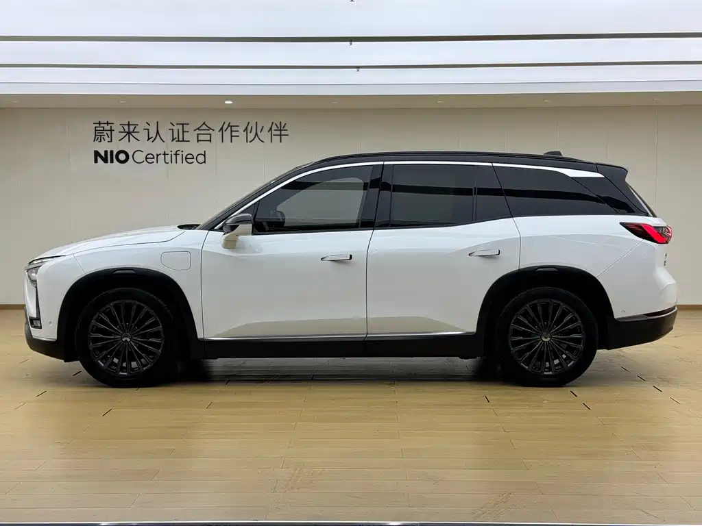 NIO ES8 — миниатюра 5