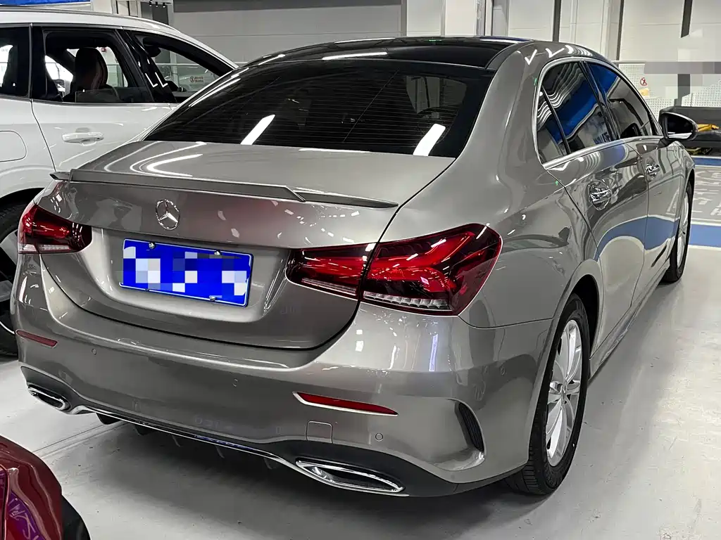 MERCEDES-BENZ A CLASS