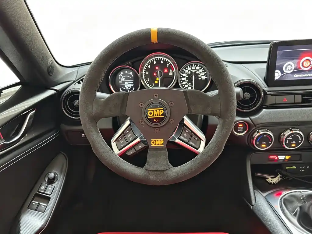 Mazda MX-5 — миниатюра 7