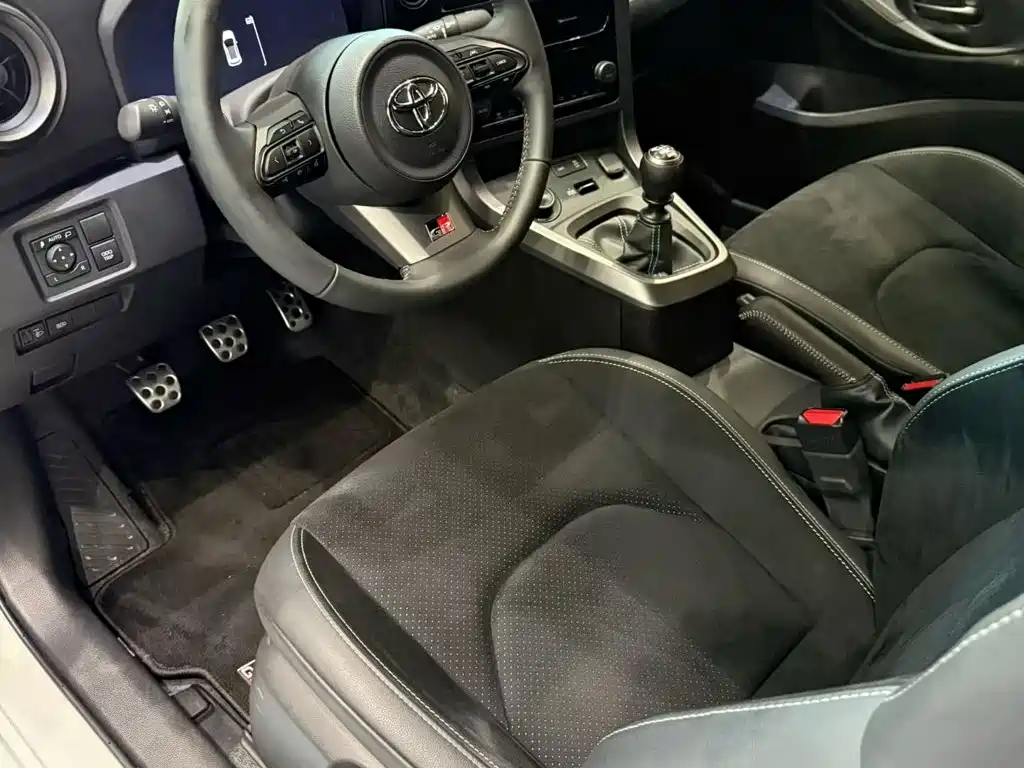 Toyota GR YARIS — миниатюра 7