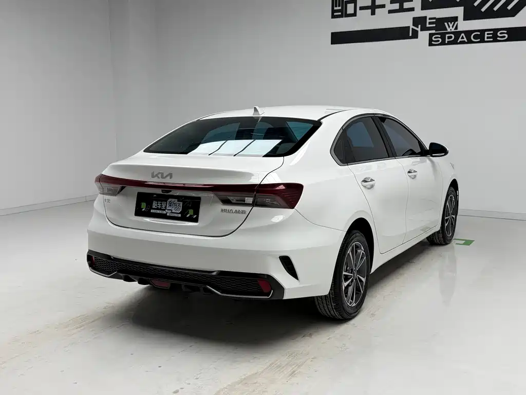 Kia K3 2023 1.5L CVT Luxury