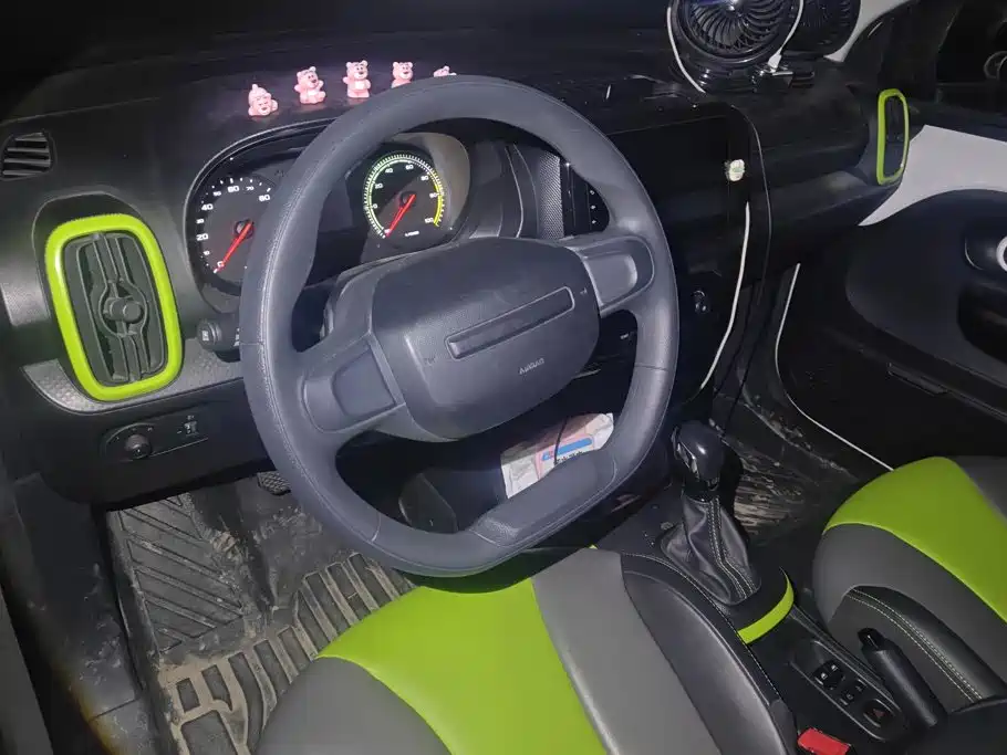 Roewe Clever — миниатюра 12