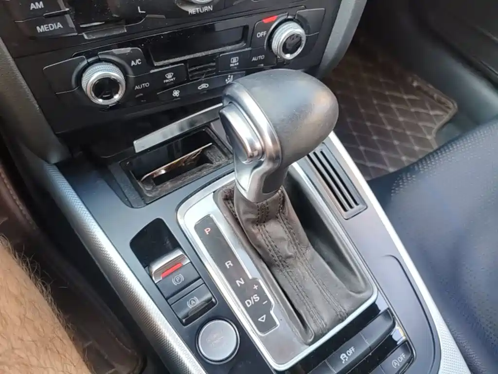 Audi A4L — миниатюра 10