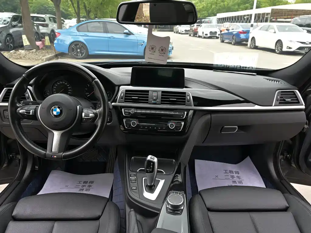BMW 3 Series GT 320i M Sport Package, фото 9