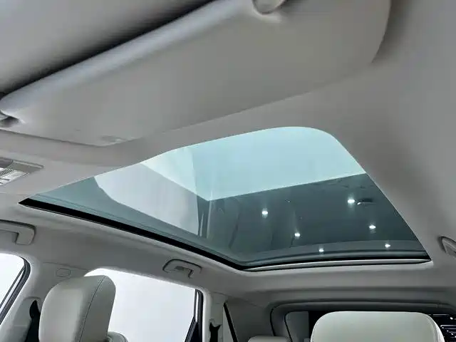 Baojun Yunduo — миниатюра 20