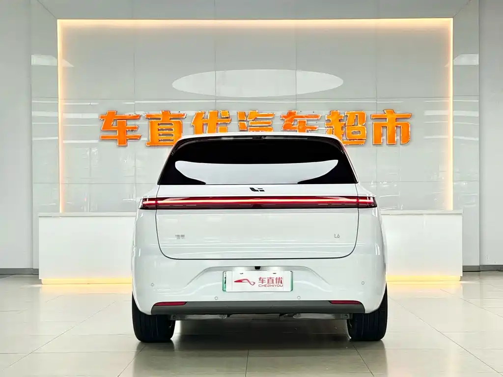 Li Auto L6 2024 Pro