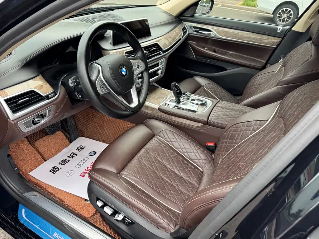 BMW 7 Series 7 2019 740Li Lead Luxury