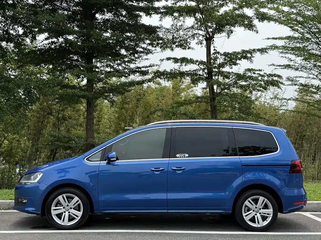 Volkswagen Sharan — миниатюра 4