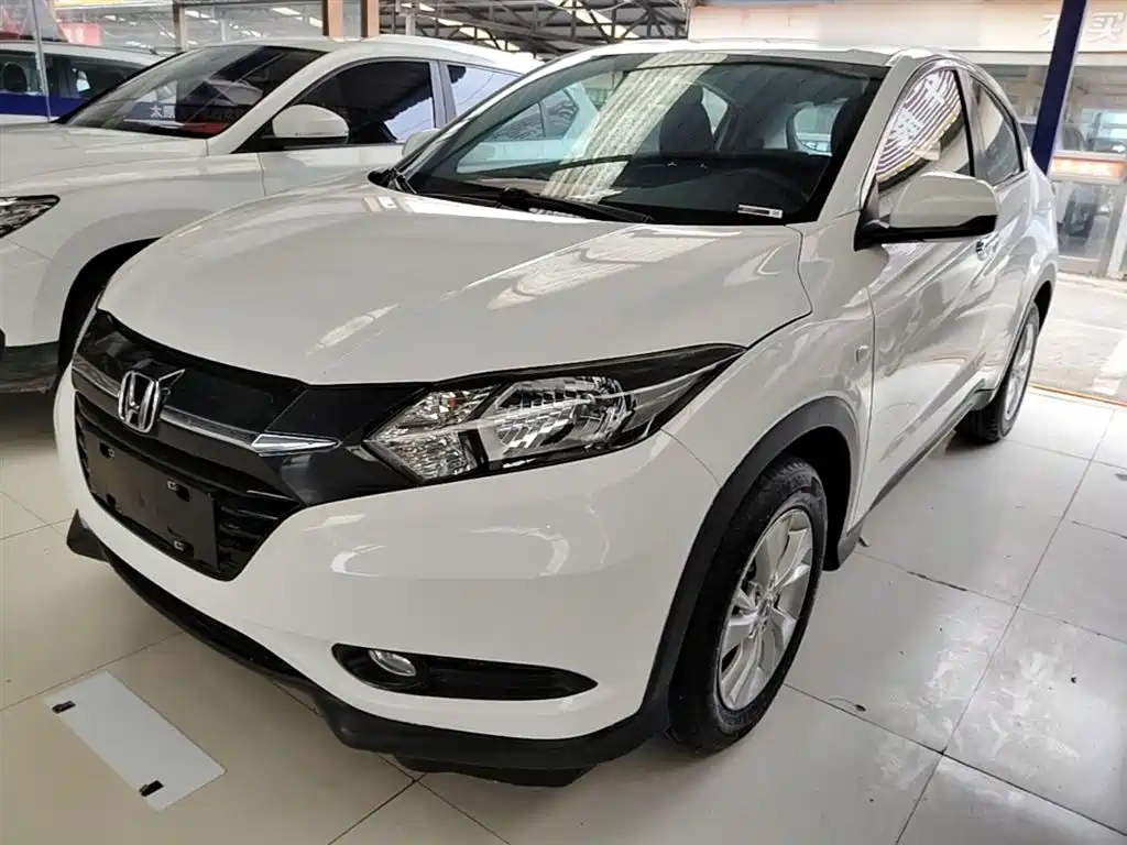 Honda Vezel 2015