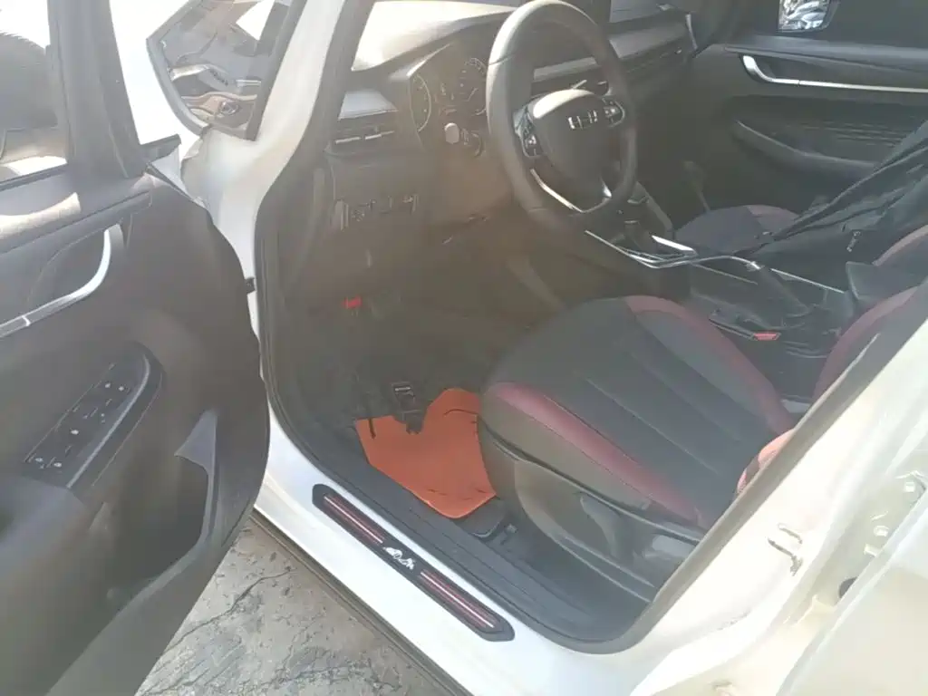 Geely Vision X3 — миниатюра 16