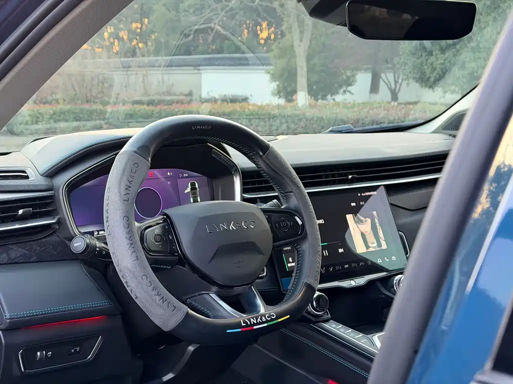 LYNK 05