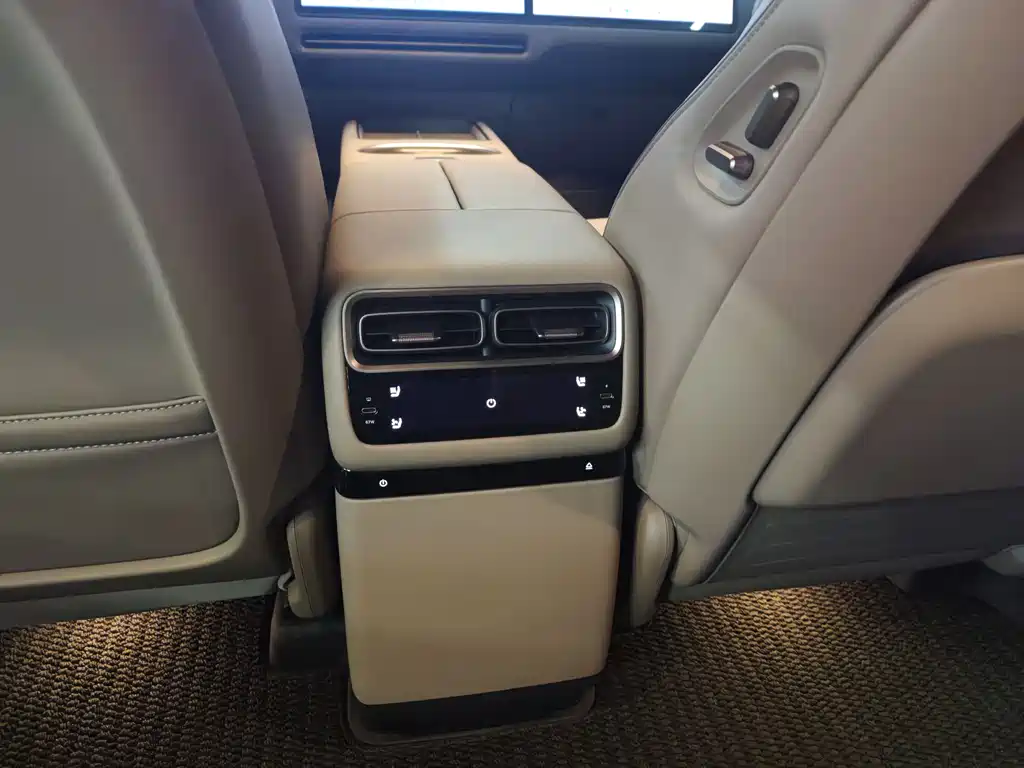 Li Auto i6 2025 Standard