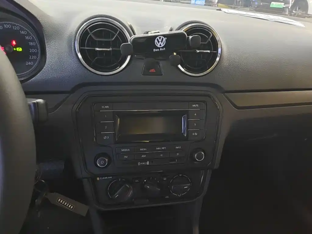 Jetta VA3 — миниатюра 13