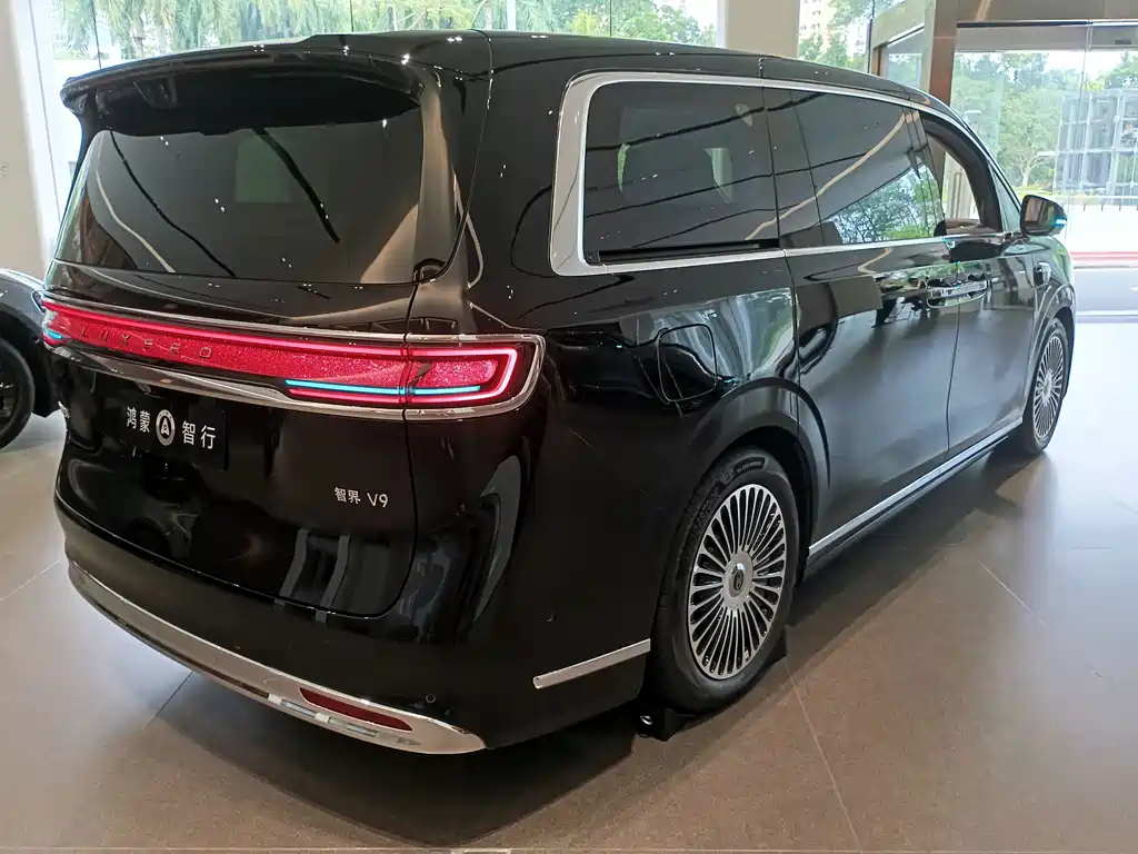 Zhijie 智界V9 — миниатюра 4