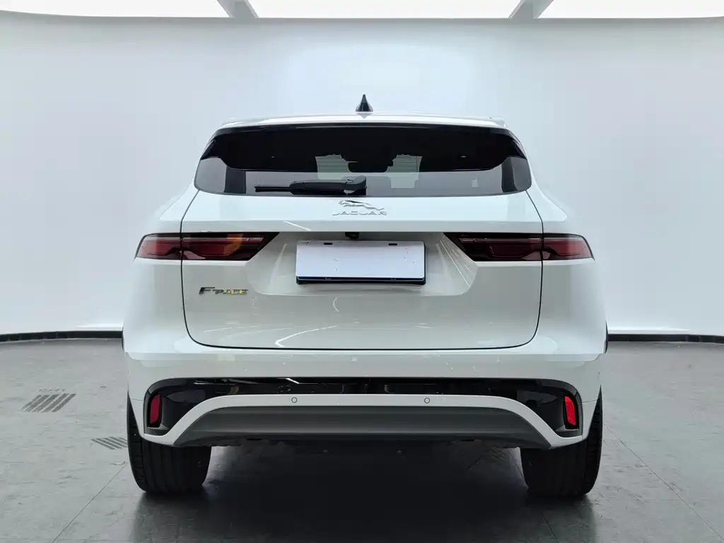 Jaguar F-Pace 2021 250PS R-Dynamic S