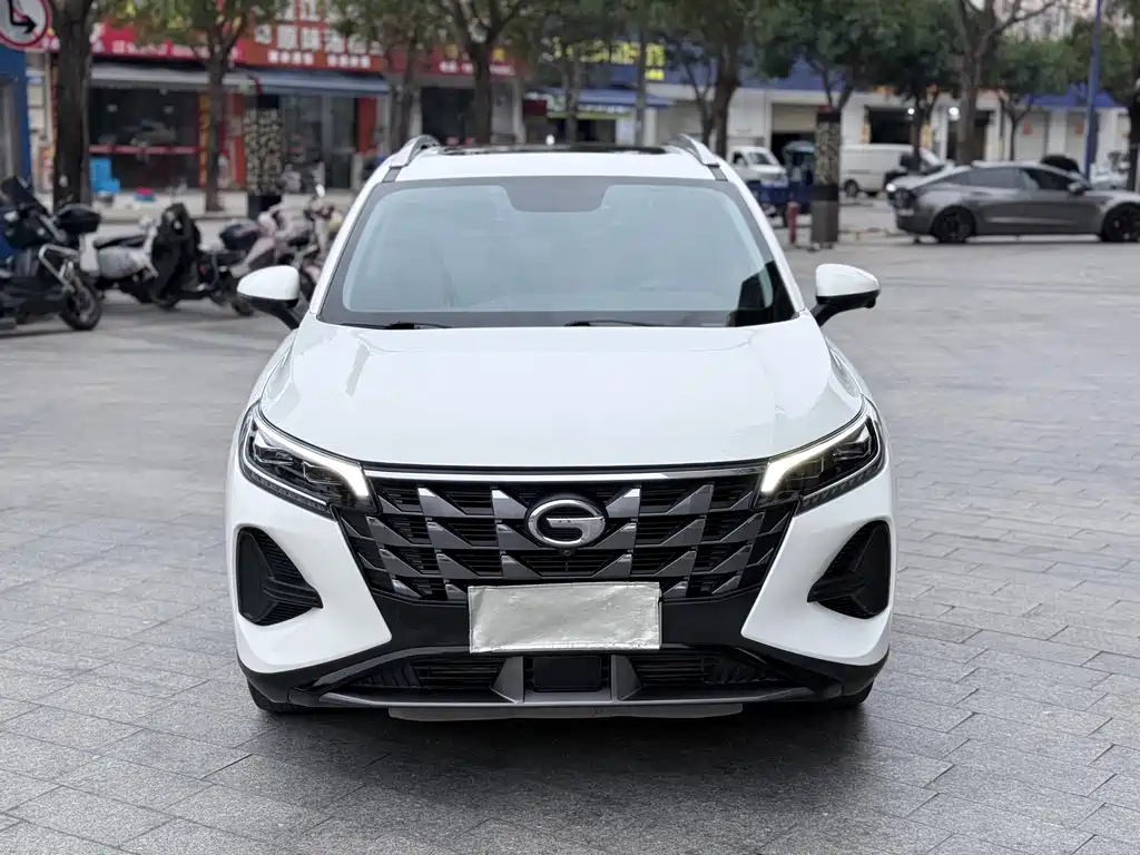 GAC TRUMPCHI GS4