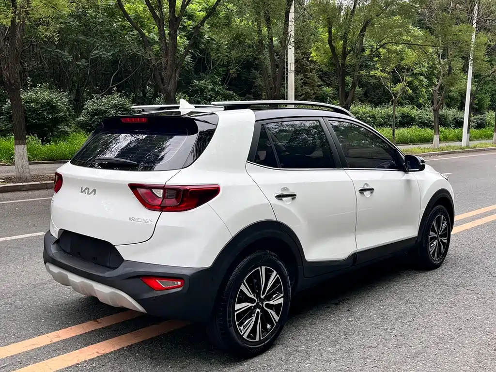 Kia KX1 2021 1.4L CVT