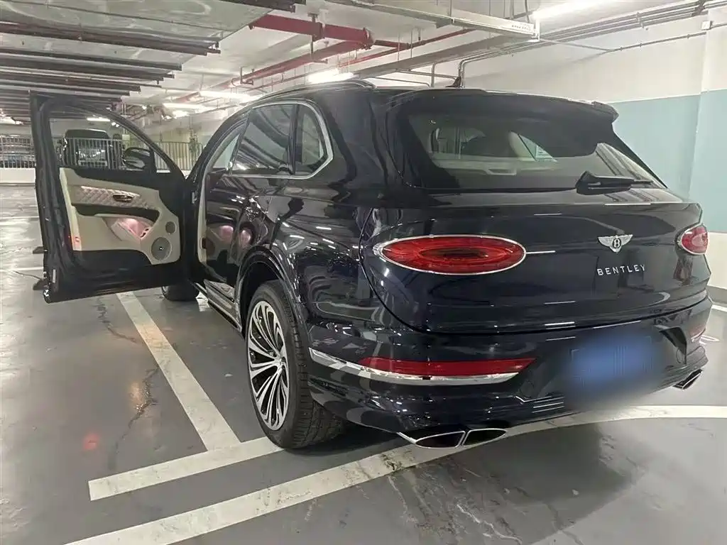 Bentley Bentayga 2021 4.0T V8