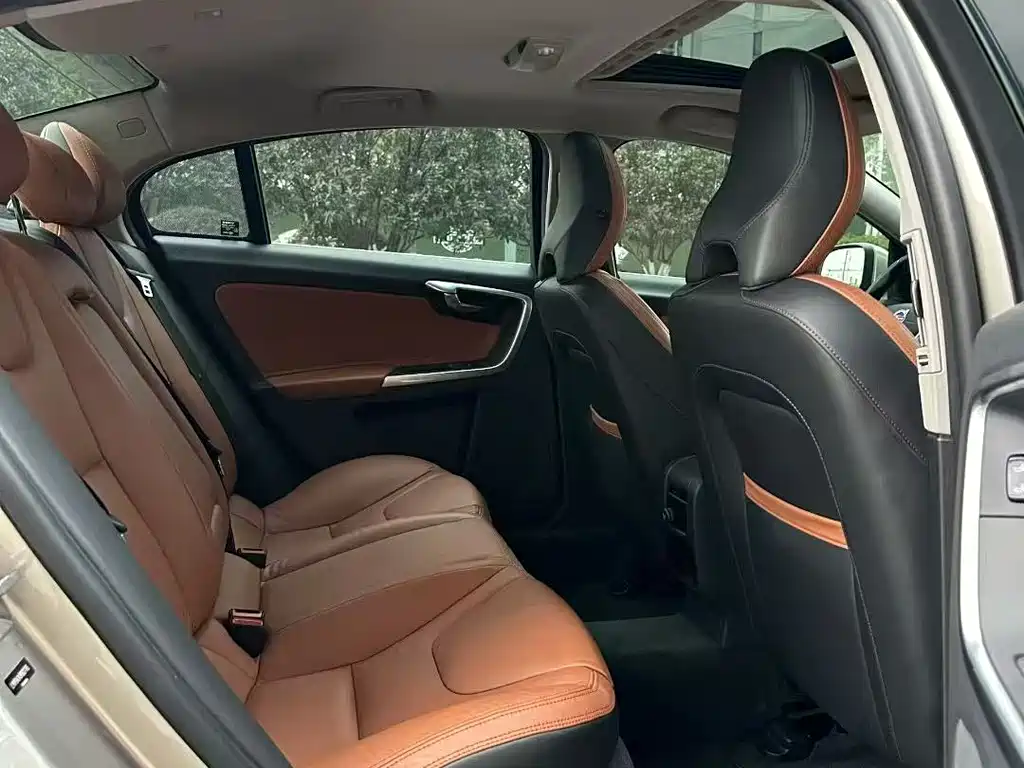 Volvo S60 2015 S60L 2.0T