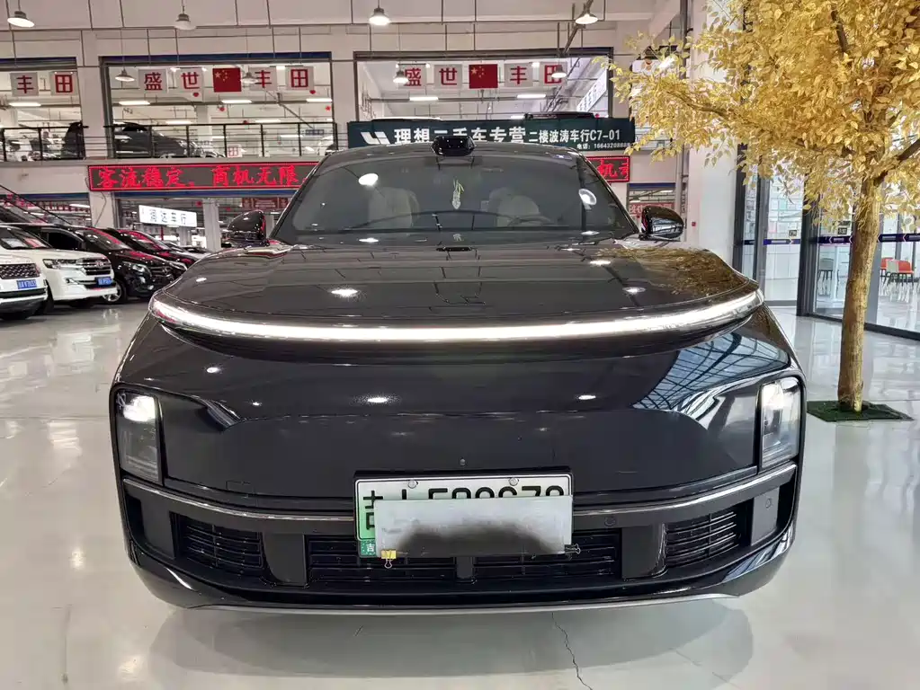 Li Auto Li L9 — миниатюра 2