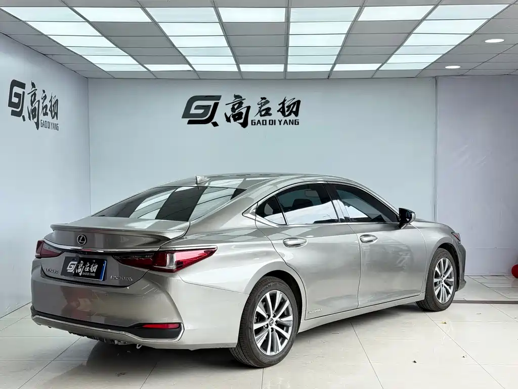 Lexus ES — фотографии объявления, Фото 25
