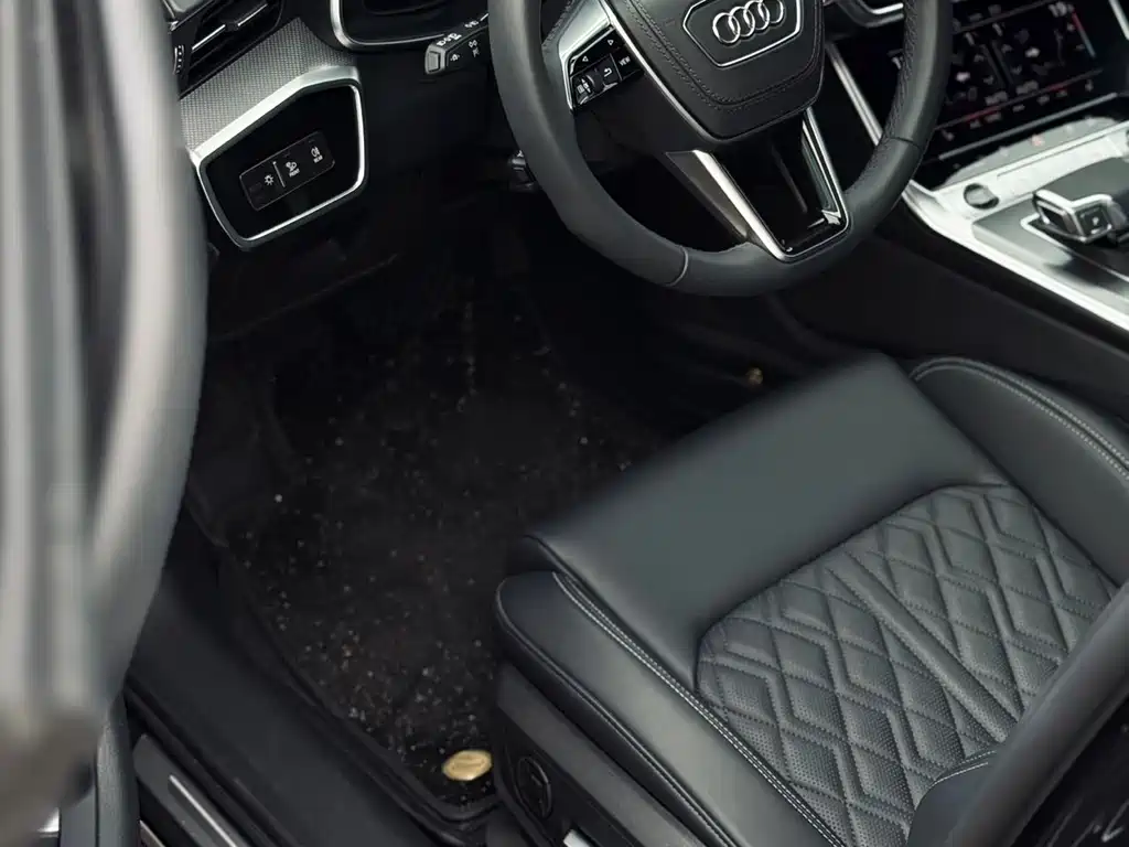 Audi A6L 2025 45 TFSI
