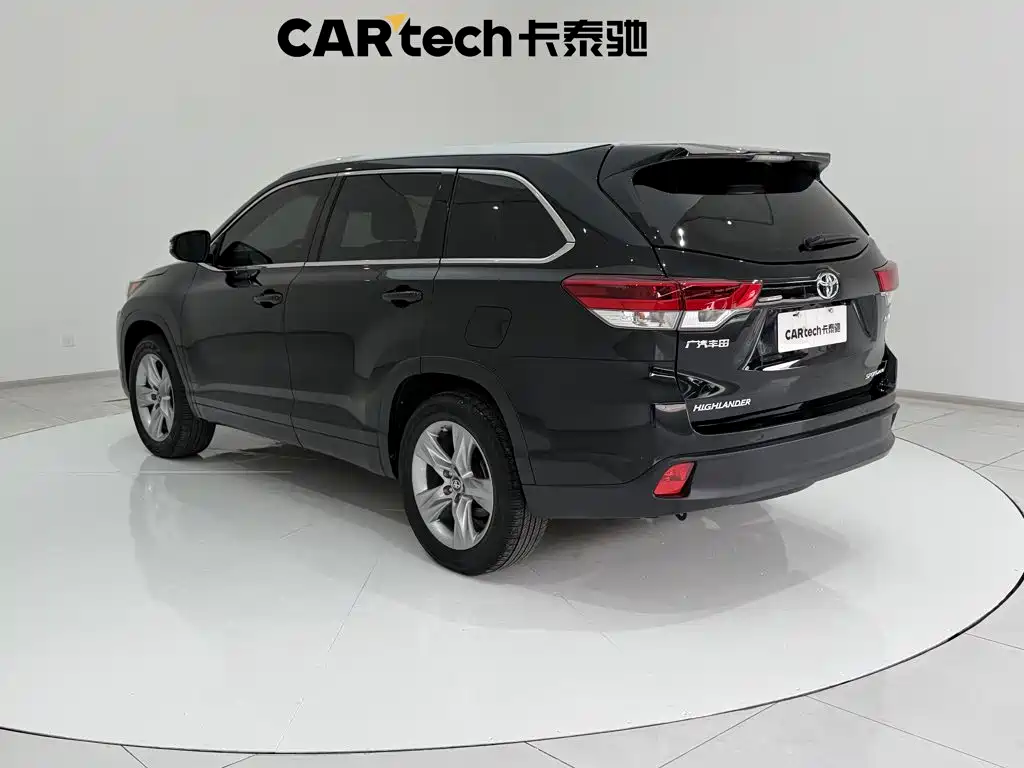 Toyota Highlander — миниатюра 7