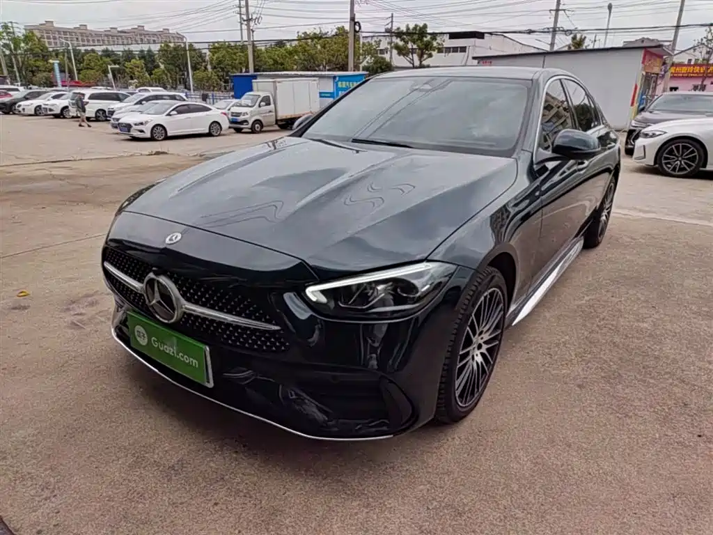 Mercedes-Benz C-Class 2024